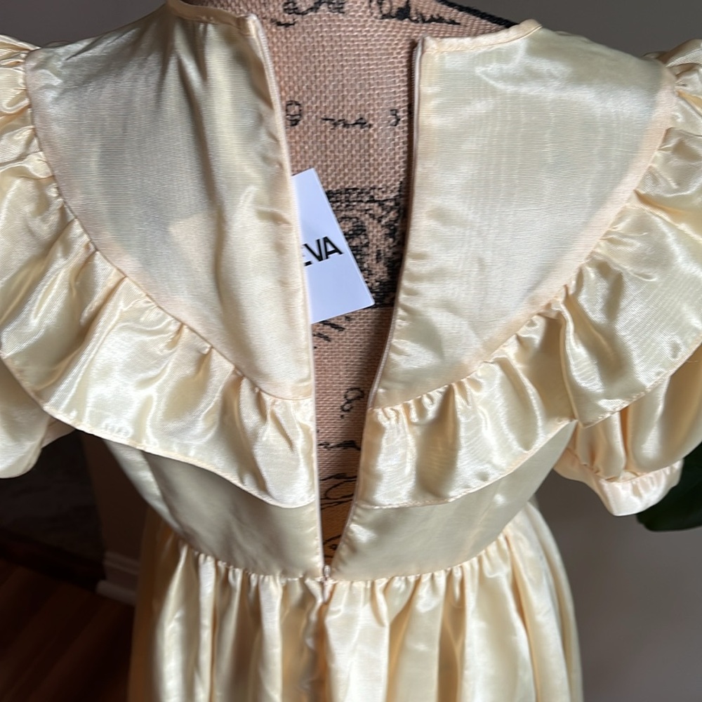 Batsheva Yellow Satin Ruffled Puff-Sleeve Dress - Picture 13 of 16